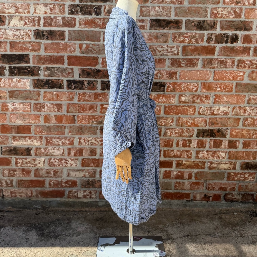 SOLD ELSEWHERE NWT Calme by Johnny Was blue patterned thigh length kimono / XS - Picture 11 of 14